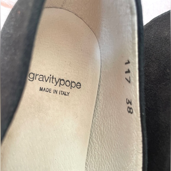 Gravity Pope suede flats - Picture 8 of 9